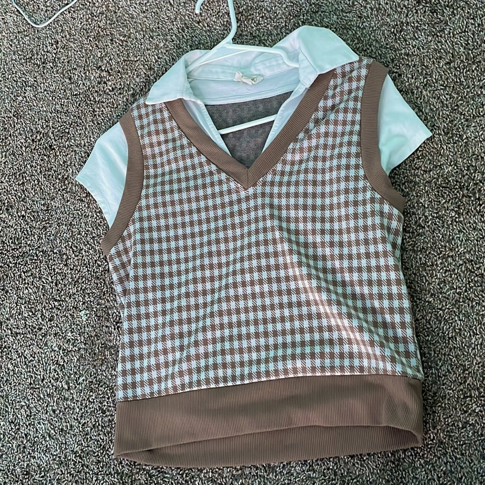 Brown sweater vest + white T-shirt
